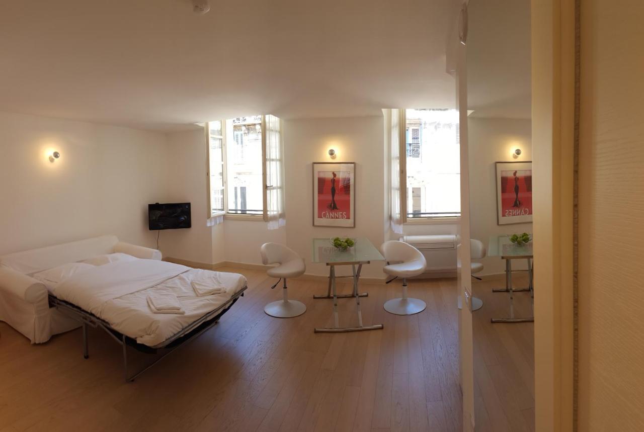 Tony Allard Apartment