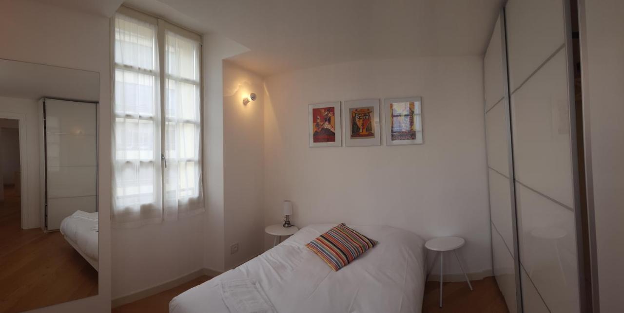 Tony Allard Apartment *