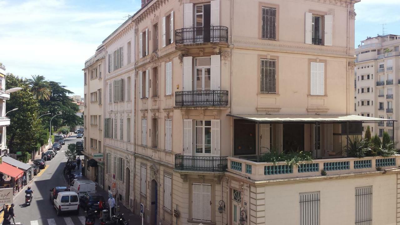 Tony Allard Apartment *