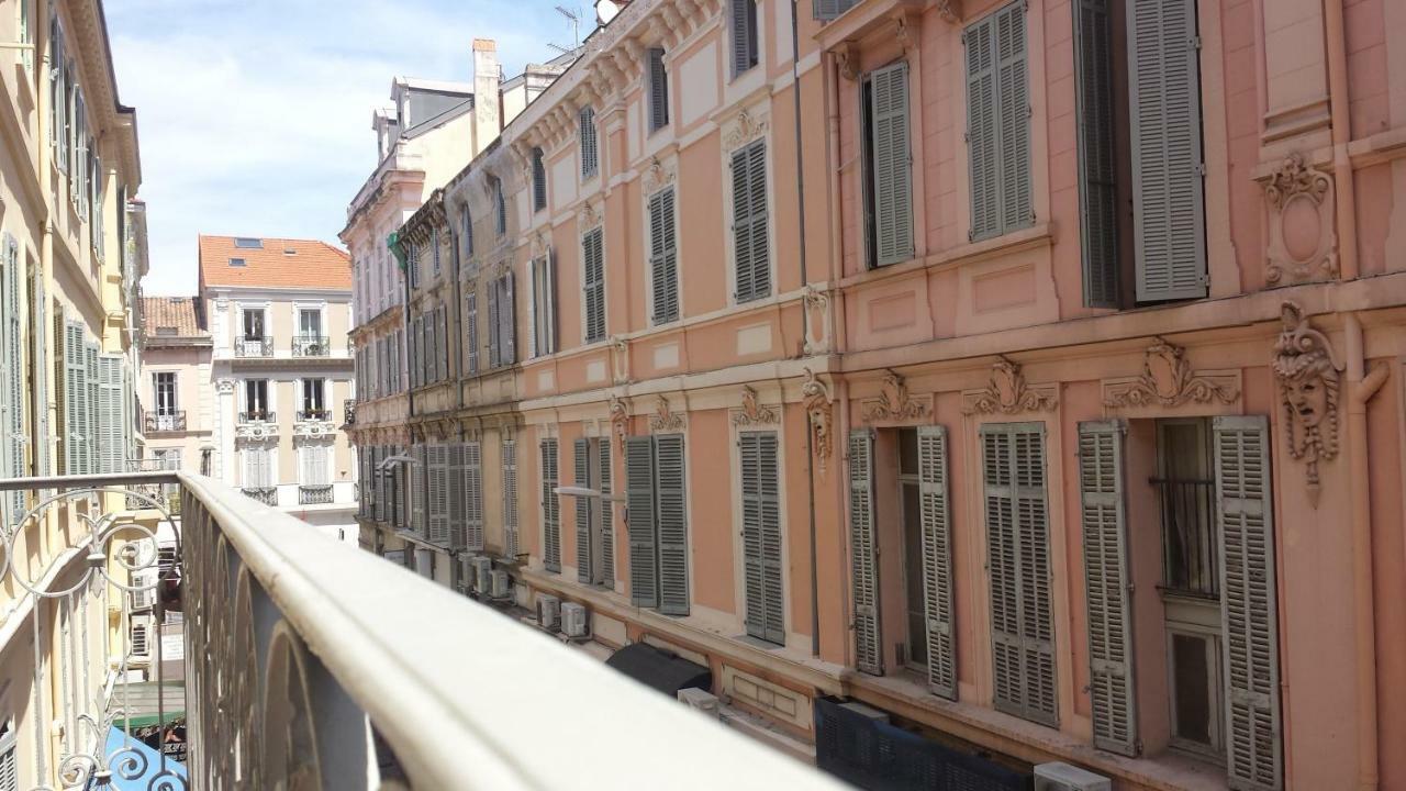Tony Allard Apartment Cannes