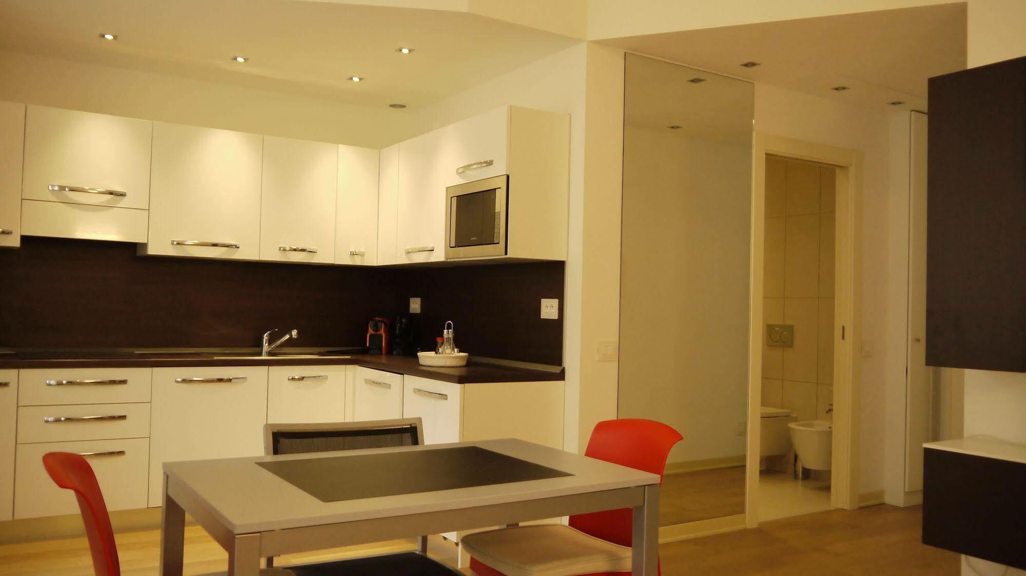 Tony Allard Apartment